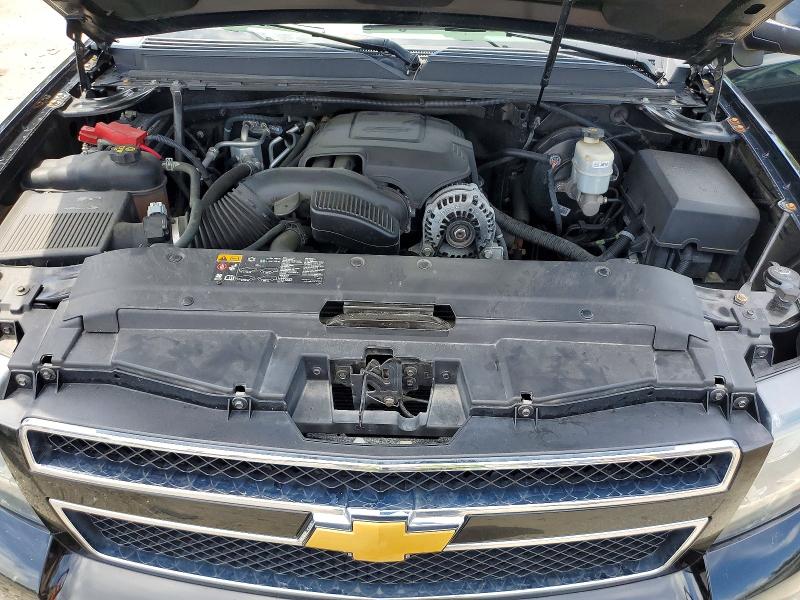 Auction sale of the 2012 Chevrolet Suburban, vin: 1GNSKJE7XCR259701, lot number: 61011826