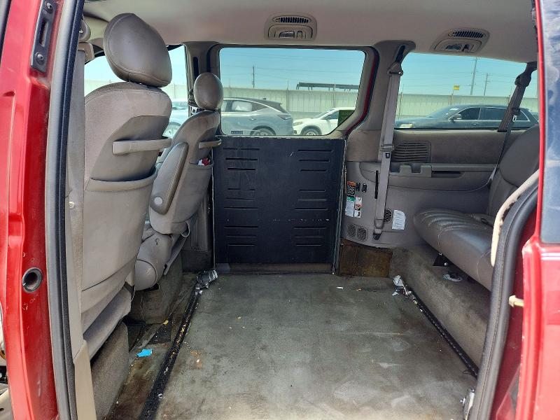 59882626 :رقم المزاد ، 1C4GP64L7YB614285 vin ، 2000 Chrysler Town & Country مزاد بيع