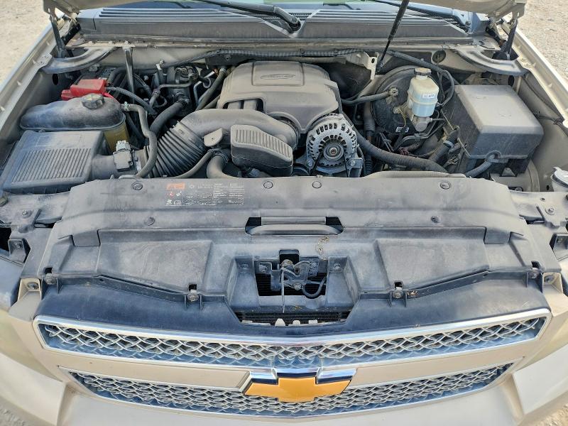 62891986 :رقم المزاد ، 1GNSCBE06CR105816 vin ، 2012 Chevrolet Tahoe مزاد بيع