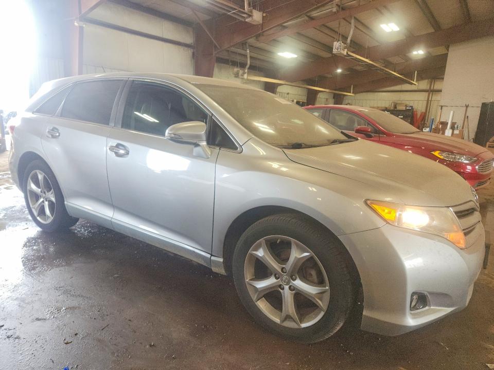 60670686 :رقم المزاد ، 4T3BK3BB1FU119795 vin ، 2015 Toyota Venza مزاد بيع