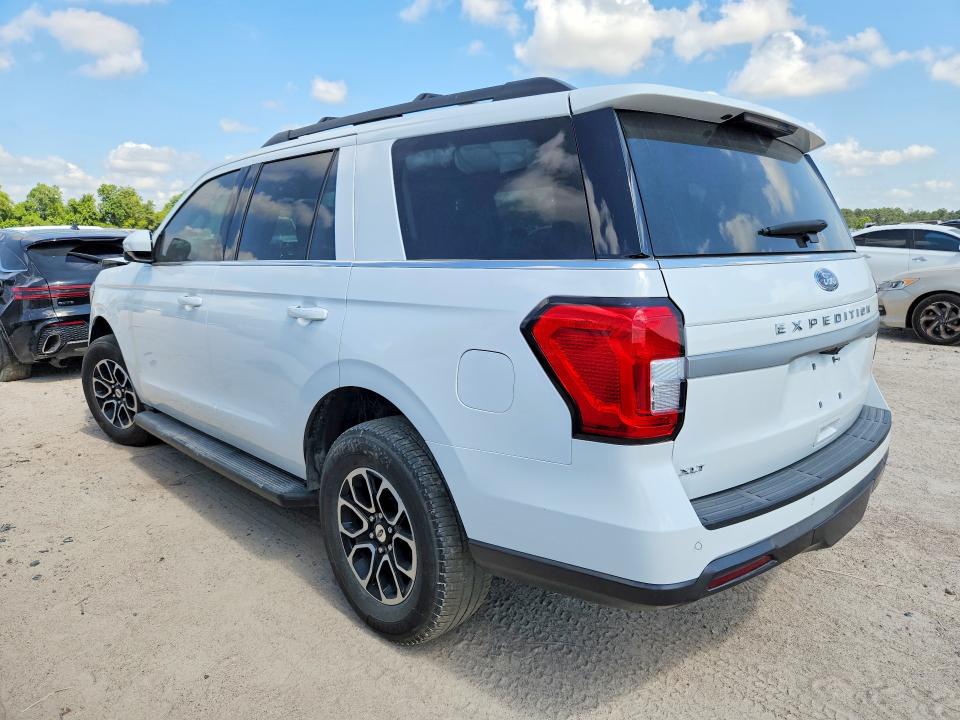 2024 Ford Expedition მანქანა იყიდება აუქციონზე, vin: 1FMJU1H82REB00413, აუქციონის ნომერი: 57390886