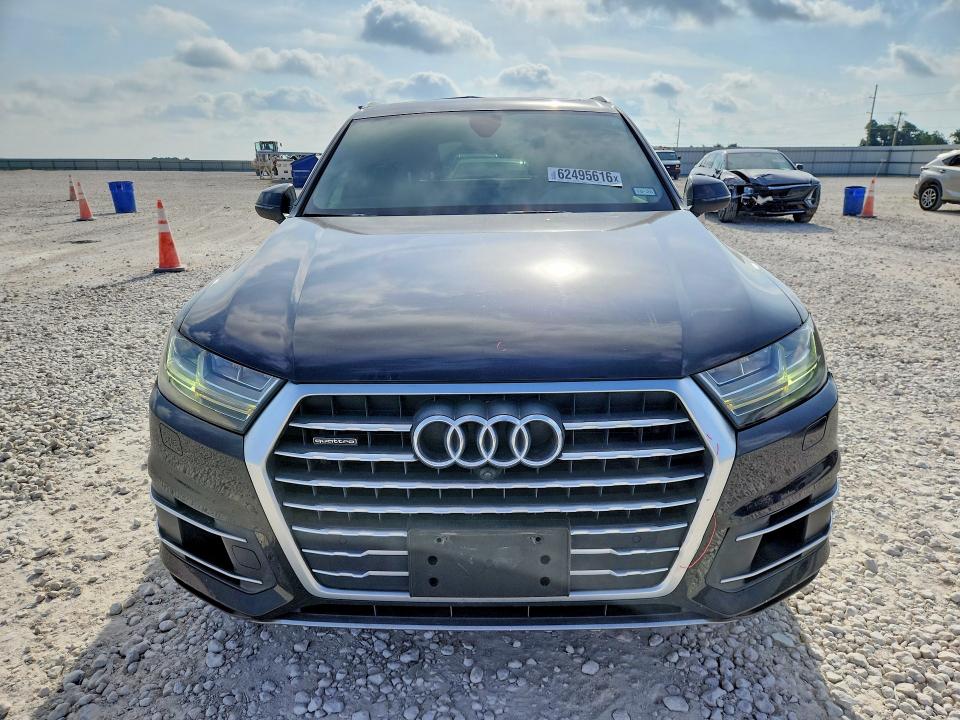 62495616 :رقم المزاد ، WA1LAAF76KD047673 vin ، 2019 Audi Q7 مزاد بيع