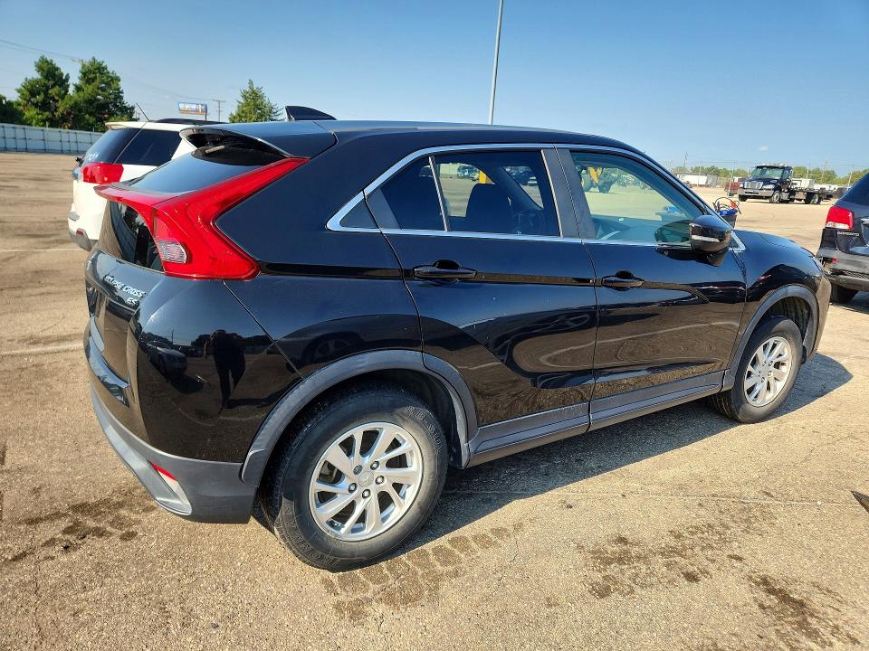 63186126 :رقم المزاد ، JA4AT3AAXKZ038509 vin ، 2019 Mitsubishi Eclipse Cross مزاد بيع