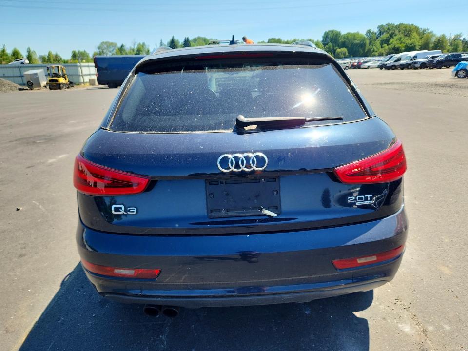 Продажа на аукционе авто 2015 Audi Q3, vin: WA1EFCFS2FR005049, номер лота: 61186766