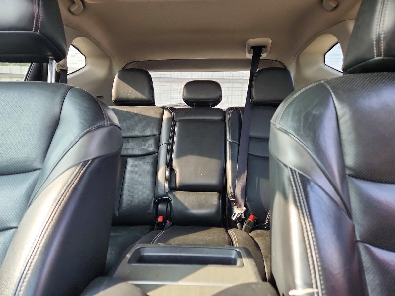 61507986 :رقم المزاد ، 5N1AZ2MH8FN242743 vin ، 2015 Nissan Murano مزاد بيع