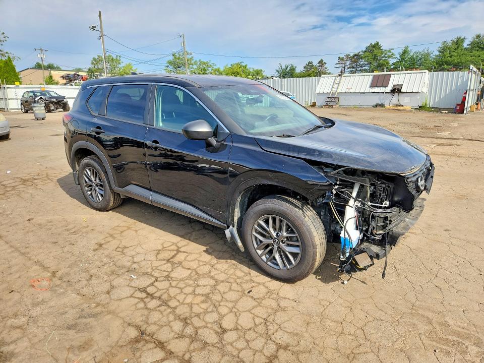 61430156 :رقم المزاد ، 5N1BT3AB6PC944102 vin ، 2023 Nissan Rogue مزاد بيع