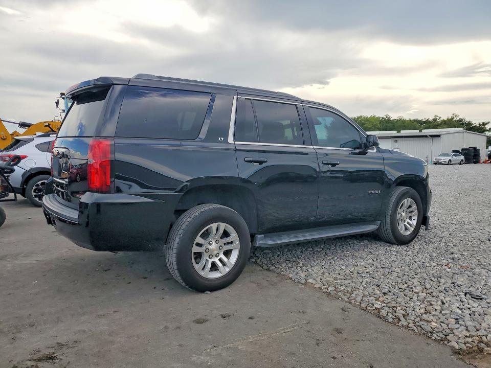 2018 Chevrolet Tahoe მანქანა იყიდება აუქციონზე, vin: 1GNSCBKC4JR108323, აუქციონის ნომერი: 60403746