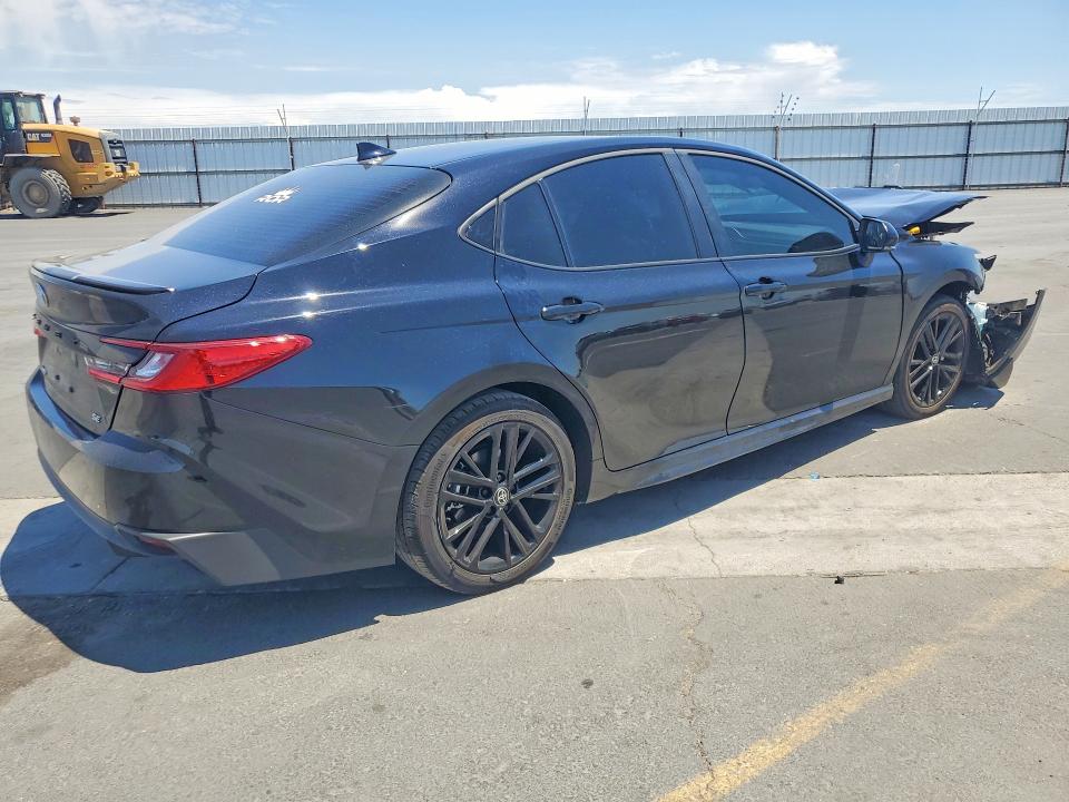 Продажа на аукционе авто 2026 Toyota Camry, vin: 4T1DAACK3TU726025, номер лота: 62165686