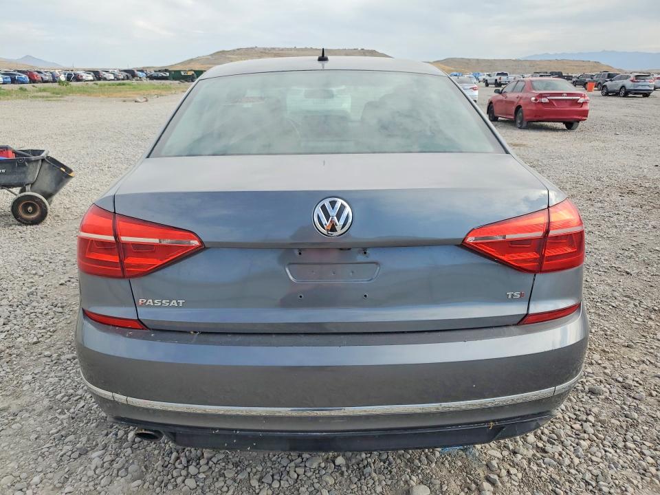 Продажа на аукционе авто 2016 Volkswagen Passat, vin: 1VWAT7A3XGC051122, номер лота: 60527886