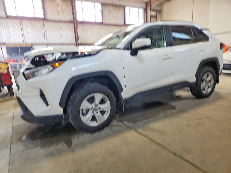 Auction sale of the 2021 Toyota Rav4, vin: 2T3R1RFV3MC212535, lot number: 62811716
