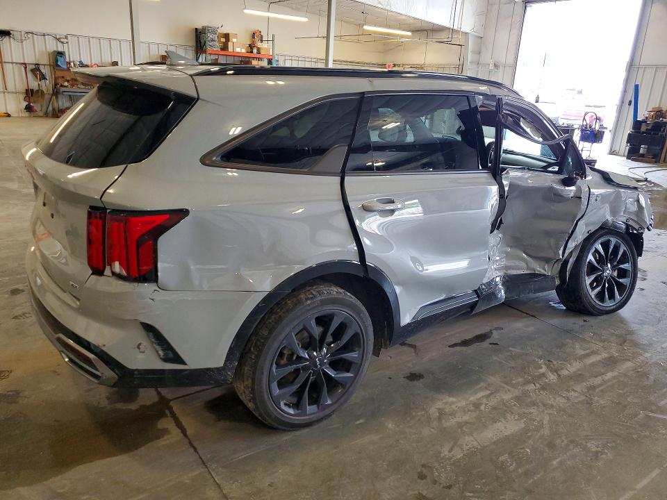 Продажа на аукционе авто 2023 Kia Sorento, vin: 5XYRKDLF3PG200979, номер лота: 60285526