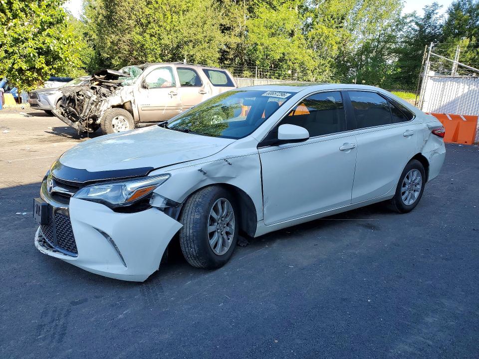 Продаж на аукціоні авто 2016 Toyota Camry, vin: 4T1BF1FK9GU172628, номер лоту: 60657296