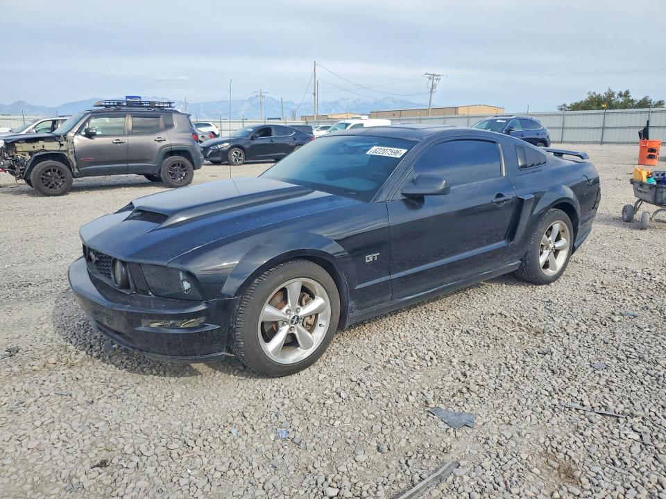 2006 Ford Mustang მანქანა იყიდება აუქციონზე, vin: 1ZVHT82H165257785, აუქციონის ნომერი: 62207596