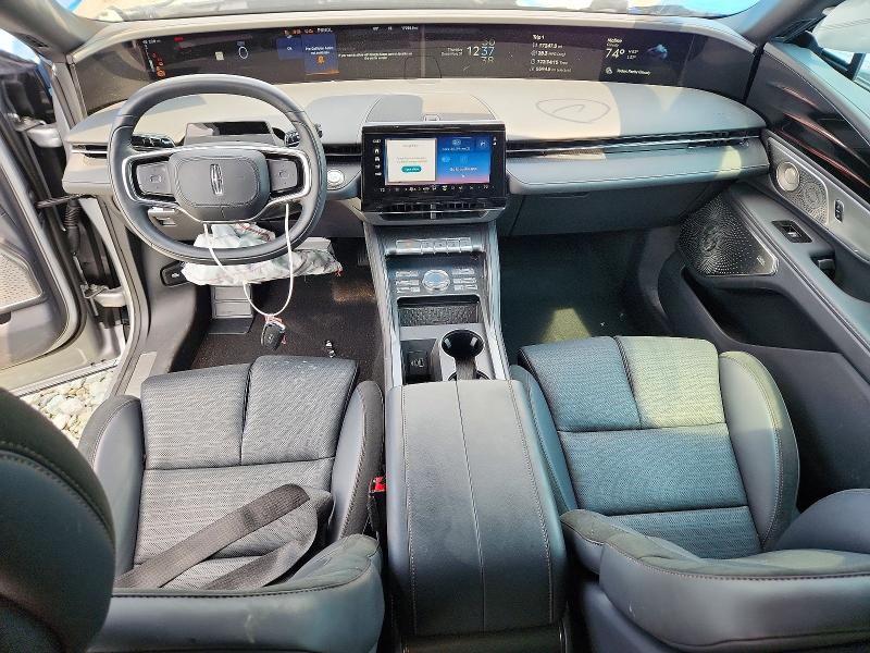 57369136 :رقم المزاد ، 5LMPJ8K49SJ913369 vin ، 2025 Lincoln Nautilus مزاد بيع