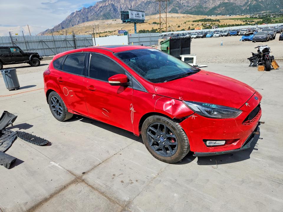 2016 Ford Focus მანქანა იყიდება აუქციონზე, vin: 1FADP3K24GL363882, აუქციონის ნომერი: 61480456