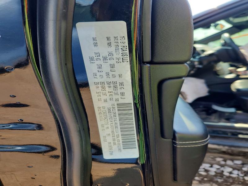 62852796 :رقم المزاد ، 1C4RJFBT4HC717719 vin ، 2017 Jeep Grand Cherokee مزاد بيع