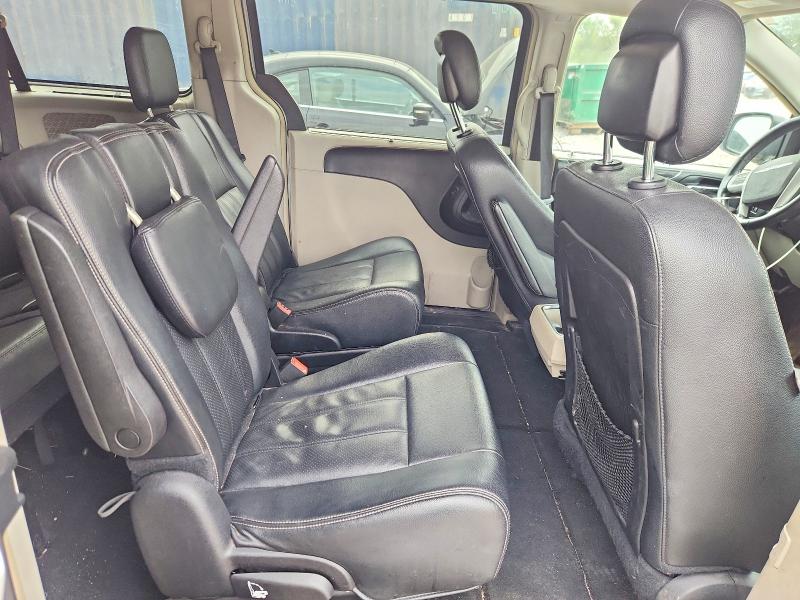 62473726 :رقم المزاد ، 2C4RC1CGXGR304319 vin ، 2016 Chrysler Town & Country مزاد بيع
