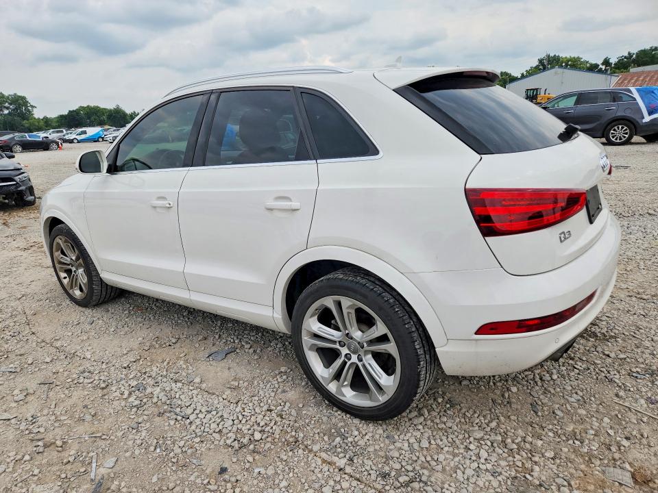 Продажа на аукционе авто 2015 Audi Q3, vin: WA1GFCFS2FR008977, номер лота: 61877366