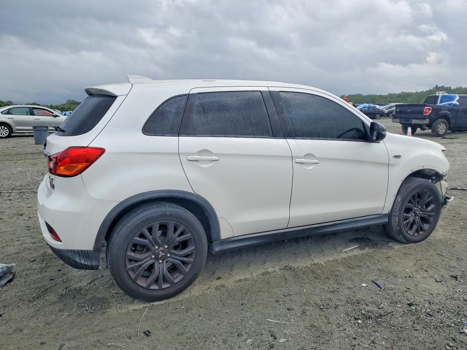 Продажа на аукционе авто 2018 Mitsubishi Outlander Sport, vin: JA4AP3AUXJZ027989, номер лота: 62120446