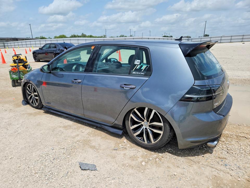 2017 Volkswagen Golf მანქანა იყიდება აუქციონზე, vin: 3VW217AUXHM015658, აუქციონის ნომერი: 61801586