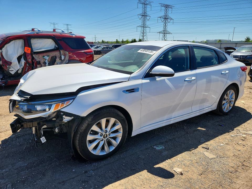 63048136 :رقم المزاد ، 5XXGT4L39HG130551 vin ، 2017 Kia Optima مزاد بيع