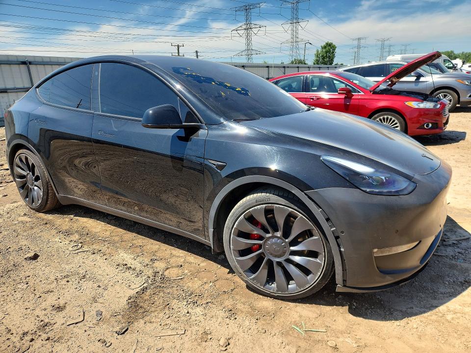 59671126 :رقم المزاد ، 7SAYGDEF4NF567973 vin ، 2022 Tesla Model Y مزاد بيع