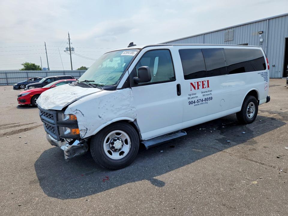 62994186 :رقم المزاد ، 1GAZGPFP1M1225004 vin ، 2021 Chevrolet Express G3500 مزاد بيع