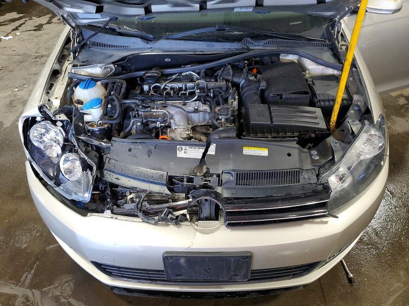 60869596 :رقم المزاد ، 3VWPL7AJ5DM643899 vin ، 2013 Volkswagen Jetta مزاد بيع