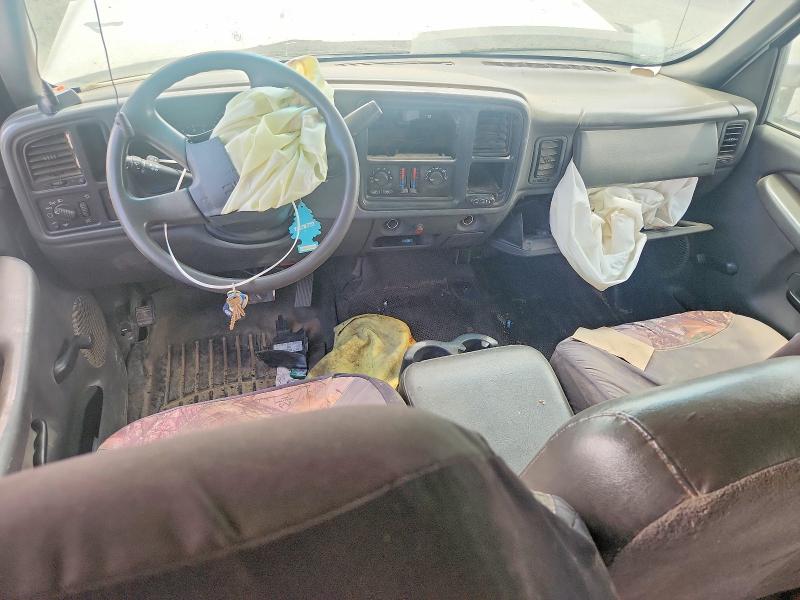 60446196 :رقم المزاد ، 1GDJC33D97F115565 vin ، 2007 Gmc Sierra مزاد بيع