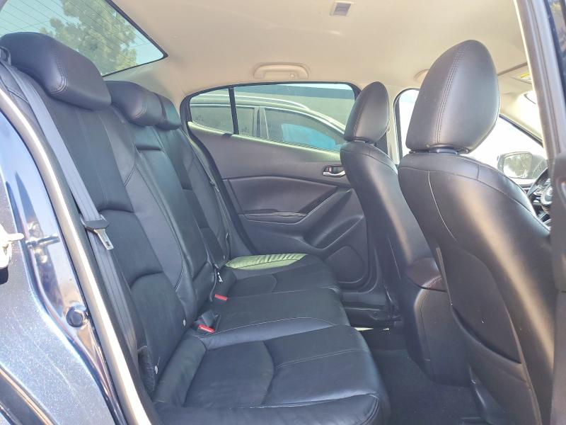 Продажа на аукционе авто 2017 Mazda 3, vin: 3MZBN1V70HM115239, номер лота: 62713386