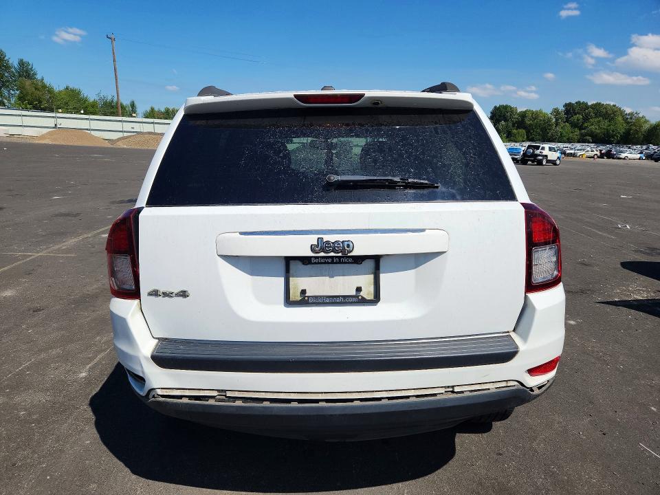 61691916 :رقم المزاد ، 1C4NJDBB9HD106332 vin ، 2017 Jeep Compass مزاد بيع