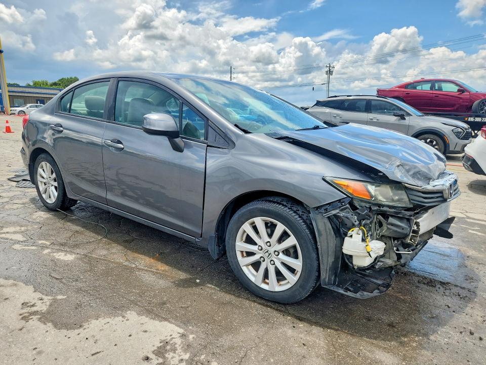 2012 Honda Civic მანქანა იყიდება აუქციონზე, vin: 19XFB2F57CE062557, აუქციონის ნომერი: 61092216