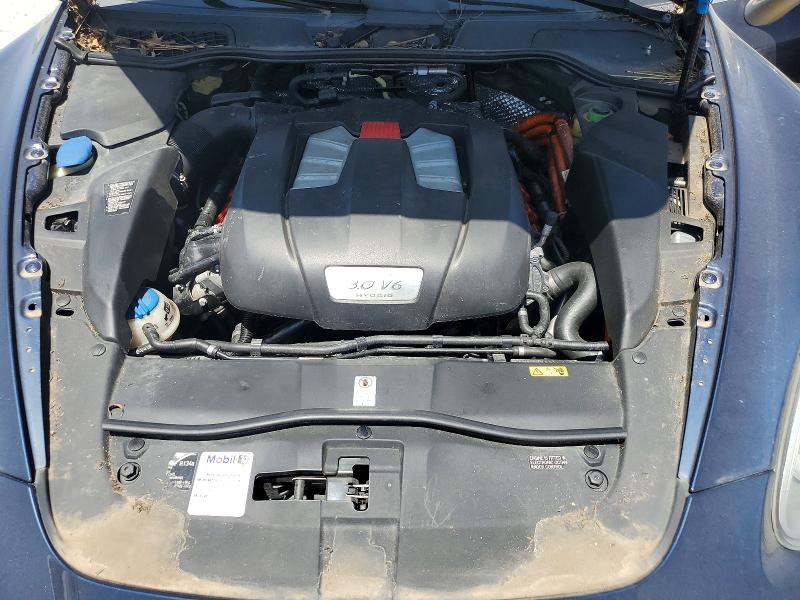 Продаж на аукціоні авто 2011 Porsche Cayenne, vin: WP1AE2A29BLA94199, номер лоту: 61703146