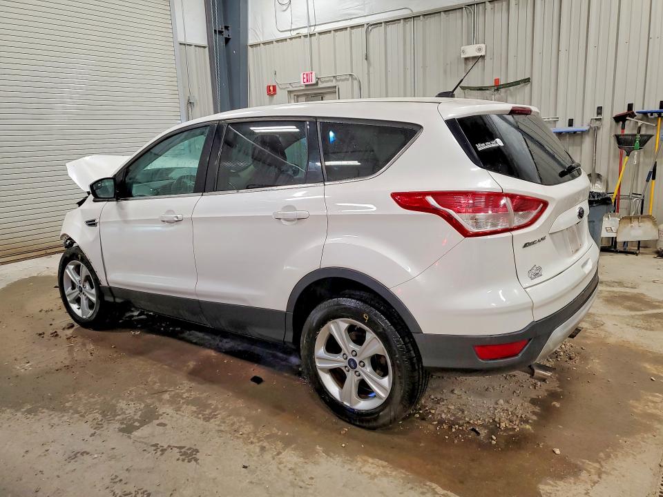 2014 Ford Escape მანქანა იყიდება აუქციონზე, vin: 1FMCU9GXXEUB65543, აუქციონის ნომერი: 62710346
