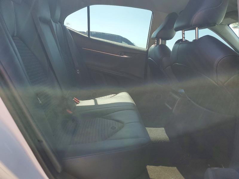 61786416 :رقم المزاد ، 4T1B11HK7KU832881 vin ، 2019 Toyota Camry مزاد بيع