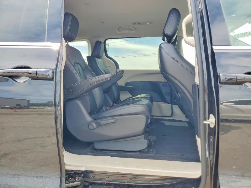 Aukcja sprzedaży 2022 Chrysler Pacifica, vin: 2C4RC1L74NR105733, numer aukcji: 63189756