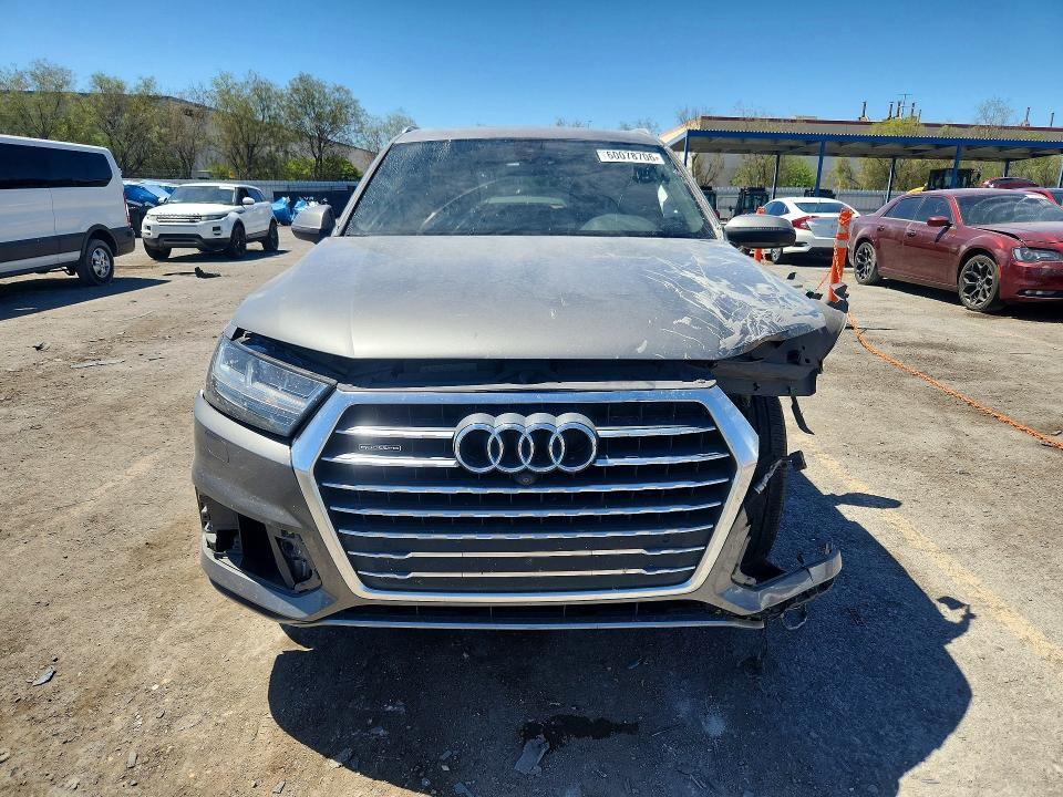 Продаж на аукціоні авто 2017 Audi Q7, vin: WA1LAAF70HD013947, номер лоту: 60078706