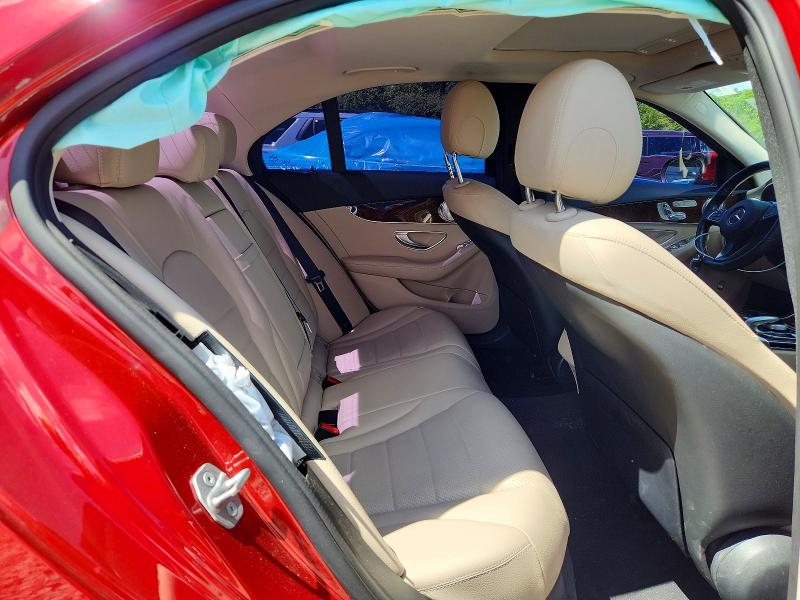 60198186 :رقم المزاد ، 55SWF4KB6JU262332 vin ، 2018 Mercedes-benz C مزاد بيع
