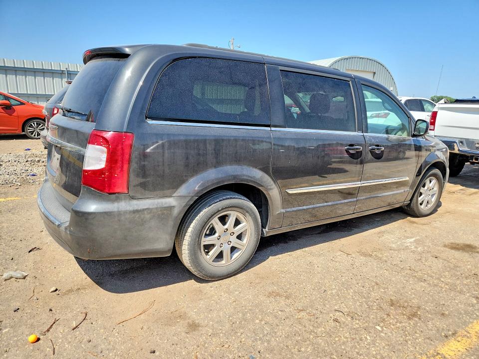2011 Chrysler Town & Country მანქანა იყიდება აუქციონზე, vin: 2A4RR5DG4BR771369, აუქციონის ნომერი: 62161316