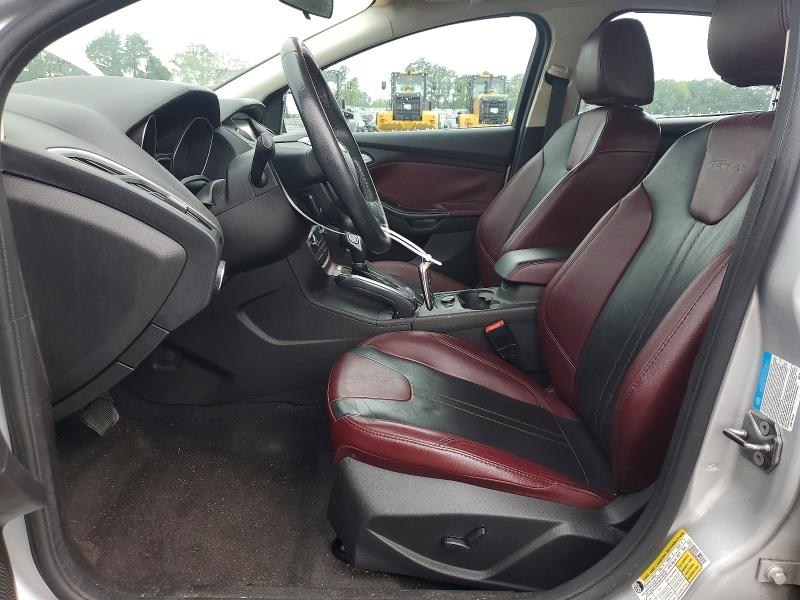 60395226 :رقم المزاد ، 1FADP3N28DL249682 vin ، 2013 Ford Focus مزاد بيع