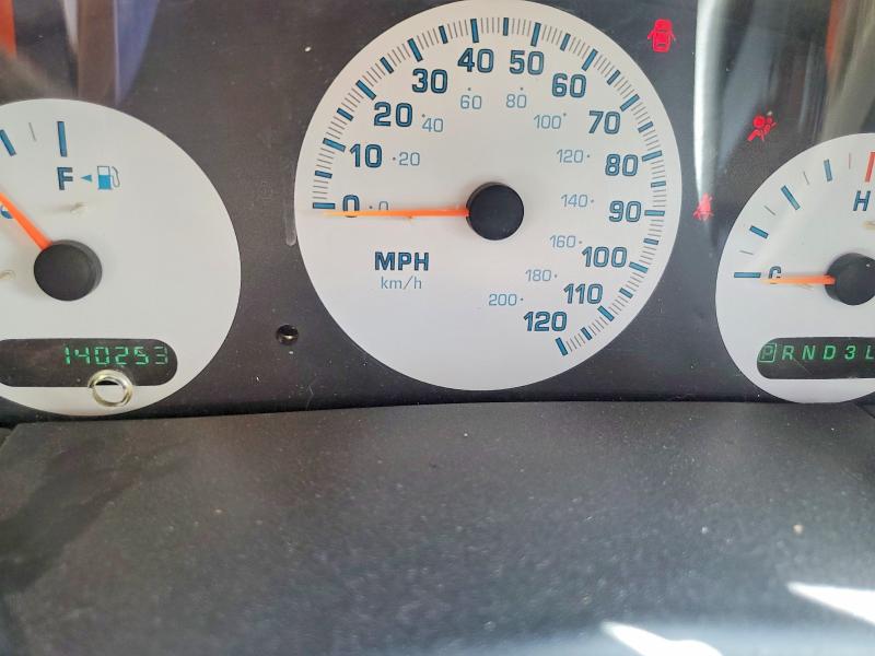 59643486 :رقم المزاد ، 1C8GJ25352B593533 vin ، 2002 Chrysler Voyager مزاد بيع