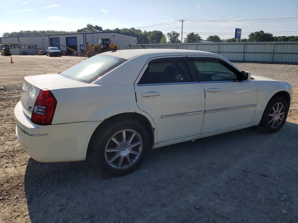 Auction sale of the 2009 Chrysler 300, vin: 2C3KK53V79H586166, lot number: 58897776