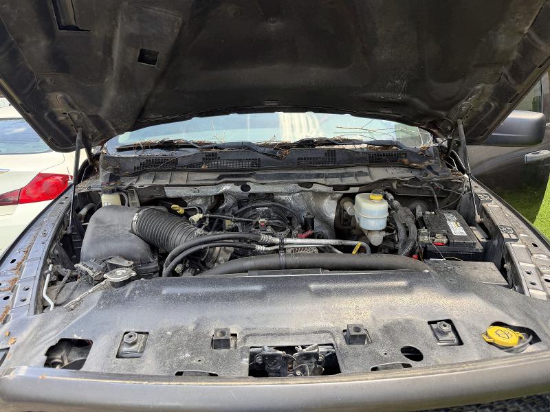 59281986 :رقم المزاد ، 3C6UR4CJ4JG215145 vin ، 2018 Ram 2500 مزاد بيع