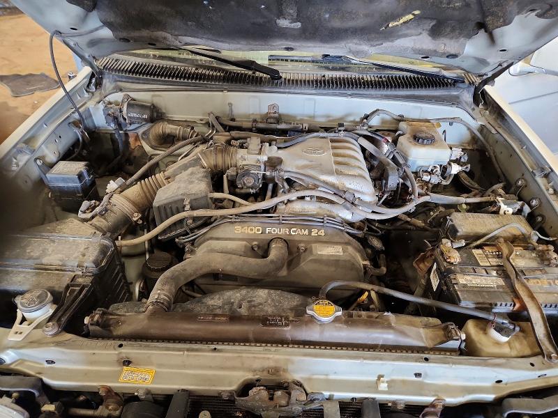 2001 Toyota 4runner მანქანა იყიდება აუქციონზე, vin: JT3GN87R010212714, აუქციონის ნომერი: 61194896