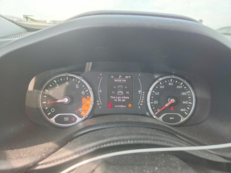 62627416 :رقم المزاد ، ZACCJBAT0FPB76422 vin ، 2015 Jeep Renegade مزاد بيع