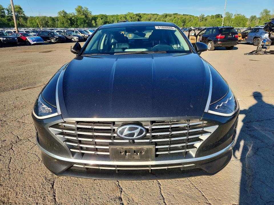 Продажа на аукционе авто 2022 Hyundai Sonata Hybrid, vin: KMHL54JJ2NA040431, номер лота: 61860006
