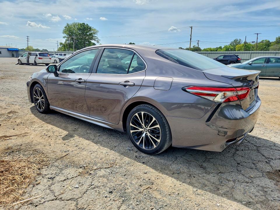Aukcja sprzedaży 2018 Toyota Camry, vin: 4T1B11HK1JU100485, numer aukcji: 62715036