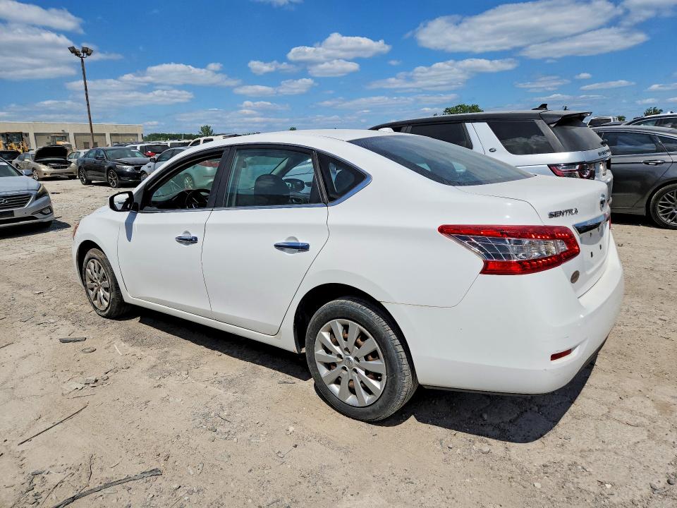 2015 Nissan Sentra მანქანა იყიდება აუქციონზე, vin: 3N1AB7AP7FL662689, აუქციონის ნომერი: 61791786