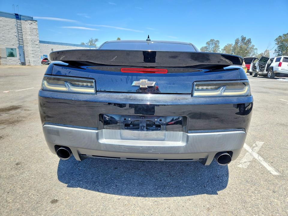 61923856 :رقم المزاد ، 2G1FB1E33F9209866 vin ، 2015 Chevrolet Camaro مزاد بيع
