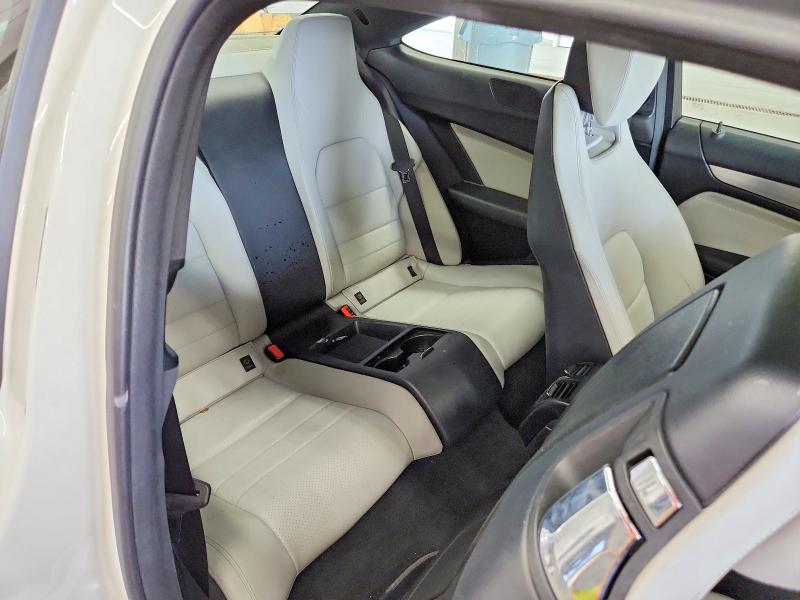 2013 Mercedes-benz C მანქანა იყიდება აუქციონზე, vin: WDDGJ4HB4DG029500, აუქციონის ნომერი: 63207146